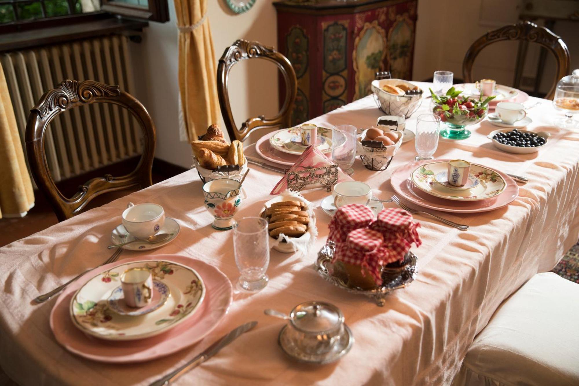 Gussago Torre De Salis Bed & Breakfast エクステリア 写真